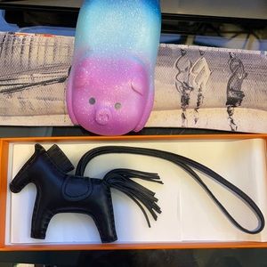 Like New Milo So Black Rodeo